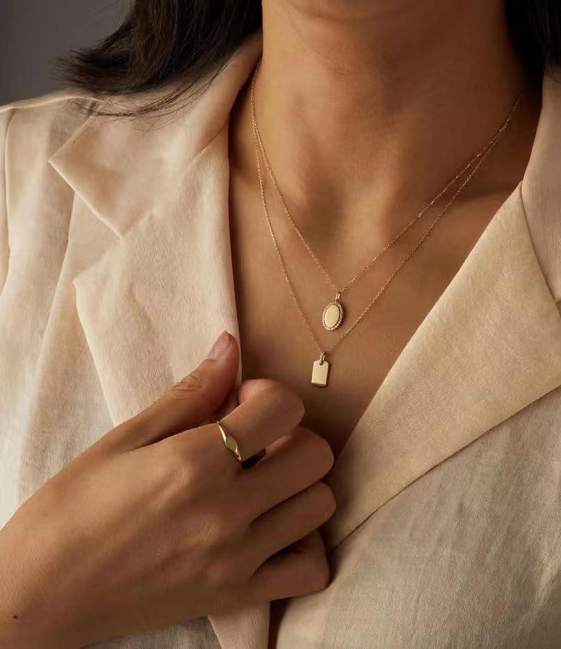 Fourtruss_Jewl's tweet image. Looking for the perfect piece of jewelry? Take a memory home with a jewelry.🎉❤✨

Click our link in the bio to shop our bestselling jewelry❤

.
.
.
.
.
.
.
.
#simplechain #simplependantchain #WomenNecklase #pendant #goldpendant #diamondnecklase #goldnecklace #simplenecklase