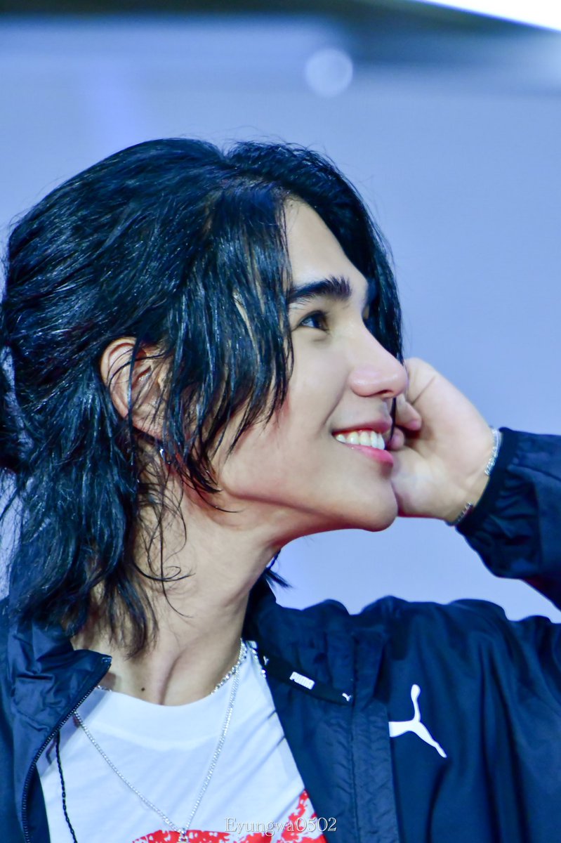jeffsaturspace's tweet photo. #JeffSatur at the Grand Opening of PUMA New Concept Store 

#Saturdayss #PUMATHAILAND #PUMACATTH

cr. @Eyungwa0502 https://t.co/twFI2pVoJH