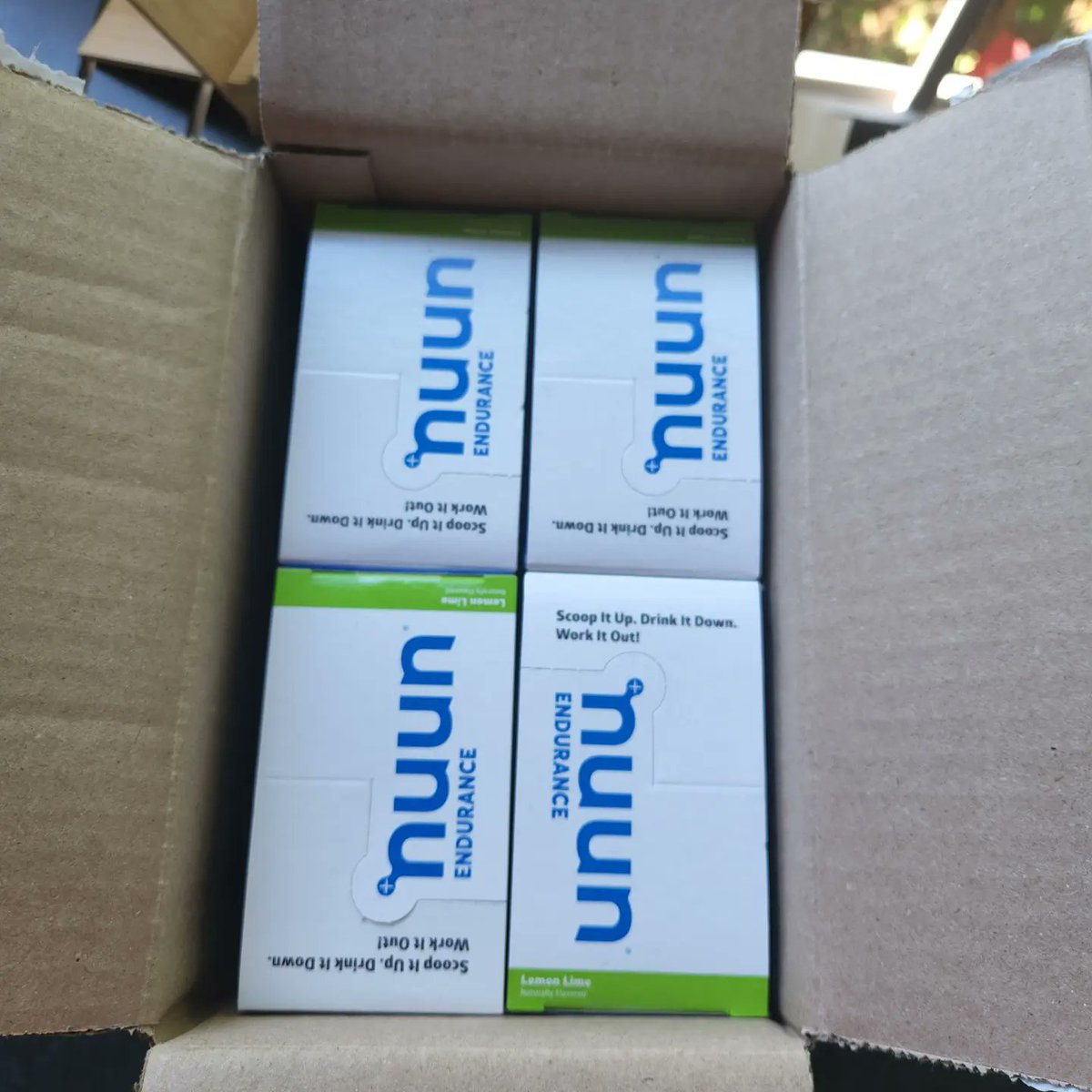CTRunner21's tweet photo. Never ask what's in the bottles?  @nuunhydration #Endurance  20 miles today, using 30 second-30 second interval.  3:35:00 (10:45 pace).  My longest run this year.
#nuunlife #nuunlove #nuun #muuvment #TeamNuun2022 
#TeamNuunNewEngland2022 #LegacyAmbassador #RunWithAdam https://t.co/jsAzfEvrL5