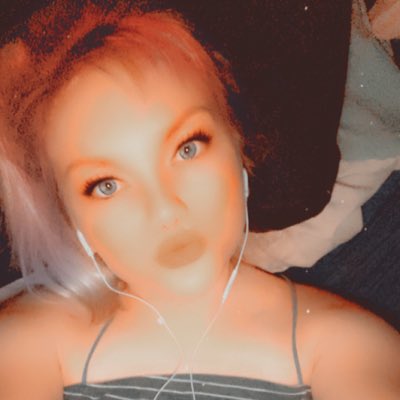 CharmedOnes03's tweet photo. #NewProfilePic https://t.co/KWabxEtAZd