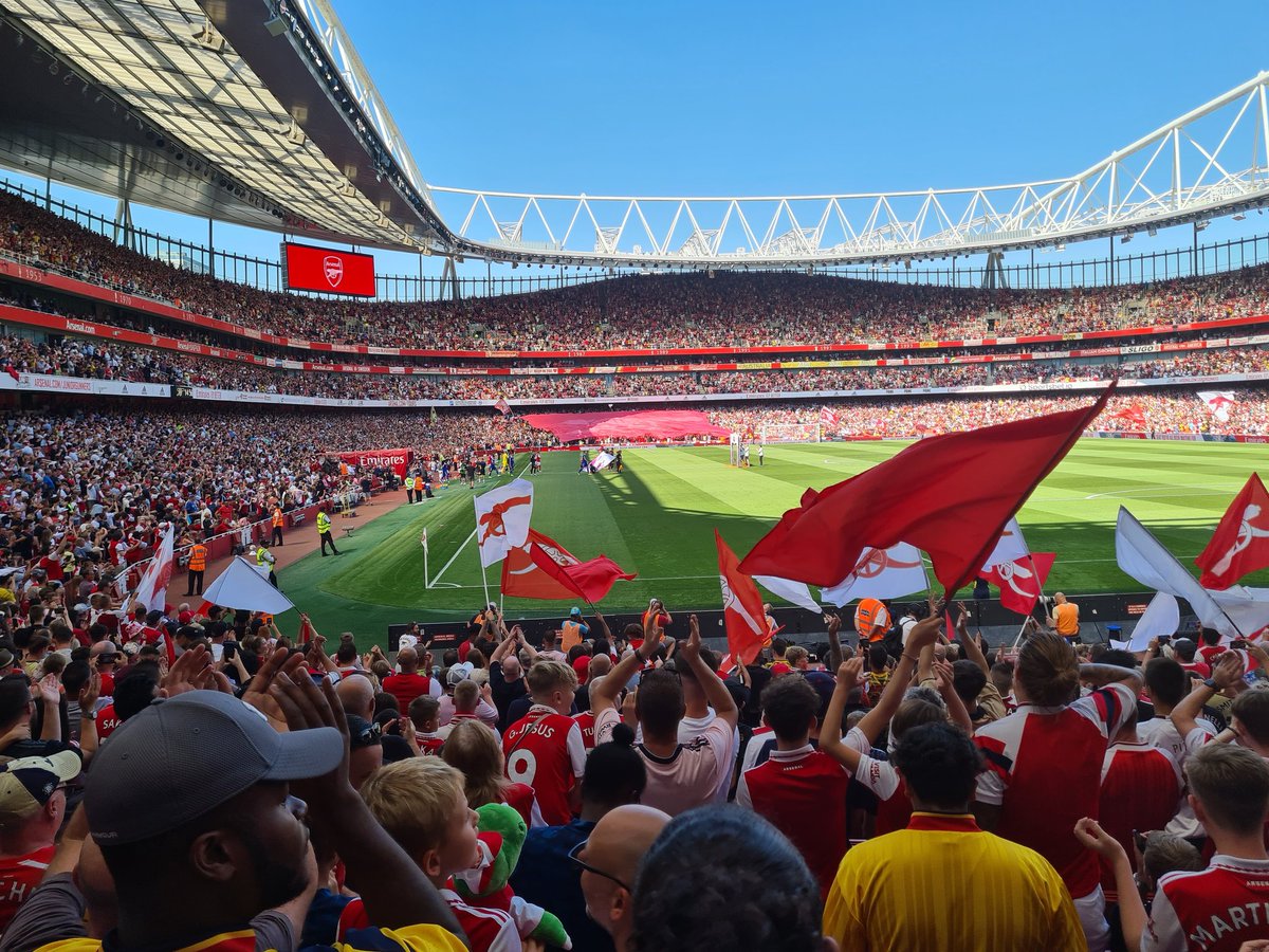 PeterLewis55's tweet photo. My 61st consecutive league season....for better or worse, for richer or poorer! @Arsenal #Arsenal #AFCLEI #GoonerForLife #GoonerFamily https://t.co/G5TPS8Ac9o