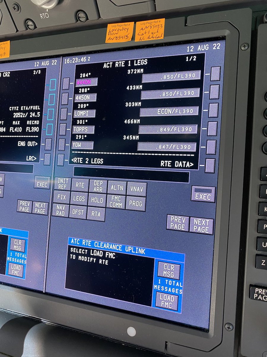 ShaunHorton78's tweet photo. #NextGenATC today, receiving a reroute over the Atlantic Ocean used to be done over a scratchy HF radio, it is now received digitally and automatically loaded into the navigational computers #AvGeek #b787 @navcanada #LoadExecuteAccept https://t.co/9vwrthBfDG