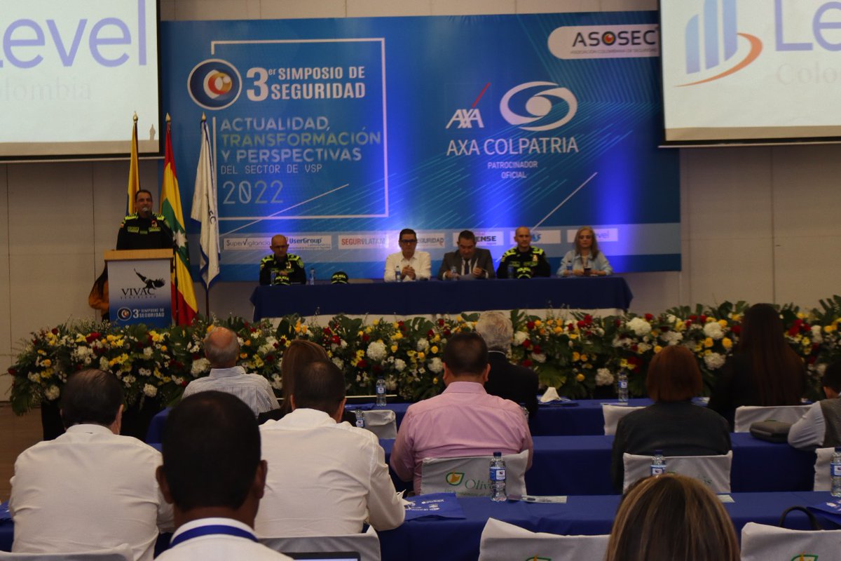 PoliciAtlantico's tweet photo. Participamos del #IIISimposioDeSeguridad liderado por #Asosec en la ciudad de Barranquilla, con la presencia de los gerentes del gremio de las empresas de seguridad privada de la costa caribe. https://t.co/pKa5DcoMoo