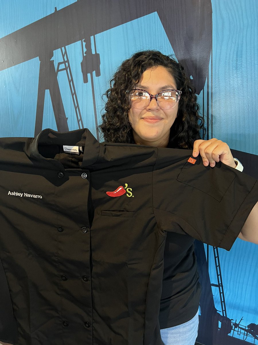 HeatherArcenea5's tweet image. DJ Khalid once said…And another one!!
Welcome to the stage my newest validated #TMtoCSL…congrats on your #chilisgrow path Ashley!! #chilisclearlakeshores 🌶❤️🌶