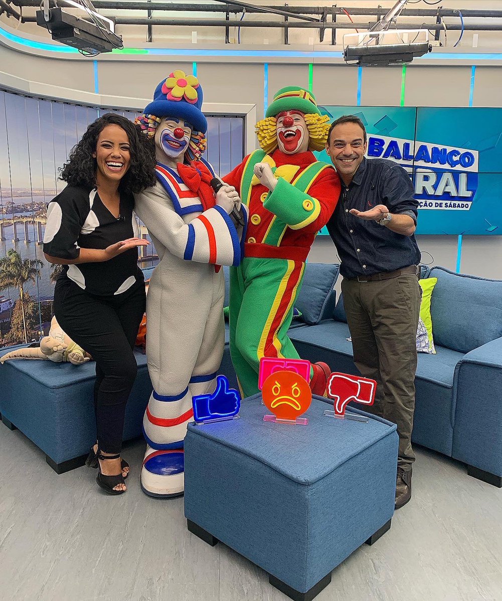 Michelitos79's tweet image. Obaaa !  Hoje tem palhaçada no #Sofazão do #balançogerales !! @tvvitoriaes