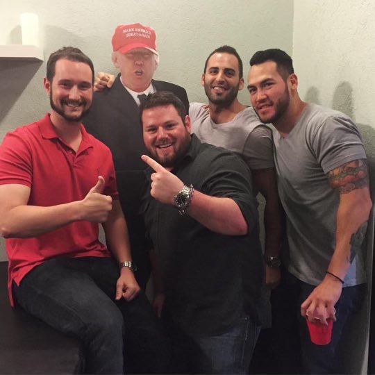 Young_Steven32's tweet photo. @DJWeissman @ProjectLincoln How the turntables have turned https://t.co/xVYoM8HncV