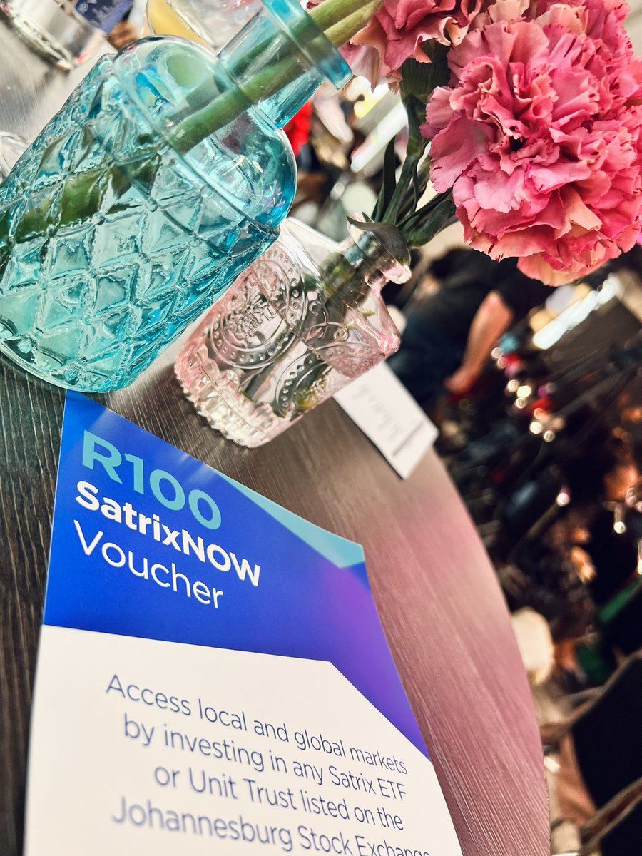 TinyikoNgobenii's tweet photo. Got to meet people from the twitter streets 😊

Let’s do this again soon, it was such a great event😊 😊

@JSE_Group @EasyEquities  @SATRIX_SA 

 #JSESheInvests2022 https://t.co/KeE7IEhG34