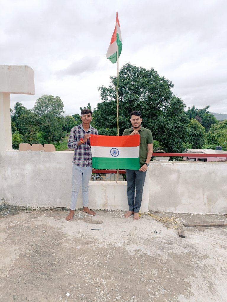 AnujYadavRss's tweet photo. आइए, 13 अगस्त से 15 अगस्त तक 'हर घर तिरंगा' अभियान से जुड़कर हम भी अपने-अपने घर पर तिरंगा फहराकर आजादी का 'अमृत महोत्सव' में भागीदार बनें। प्रधानमंत्री श्री @narendramodi जी के 'एक भारत-श्रेष्ठ भारत' के संकल्प से जुड़ें:
#हर_घर_तिरंगा_अभियान #amrutmahotsav #multai #betul https://t.co/Of3KnnSn2o