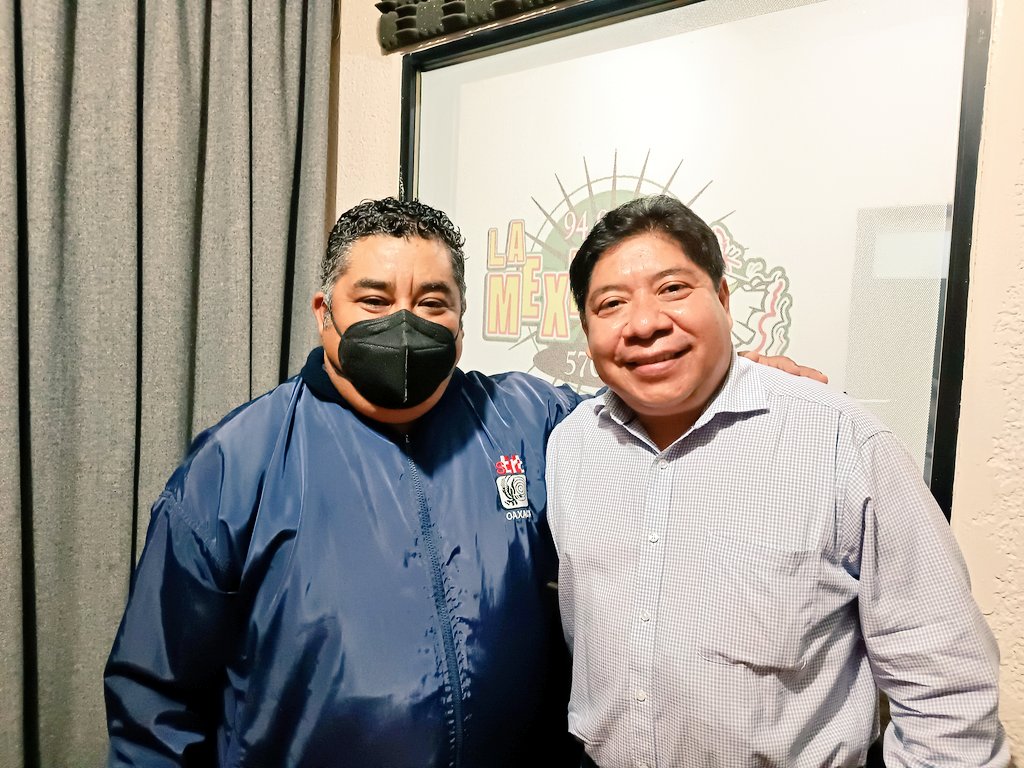 Abogado_Reyes's tweet photo. Un gusto saludar y conversar con mis amigos @NahumV10 y @raulfrancov en el espacio radiofónico @p360mx; del Corporativo #ASG #CiudadanosAlPoder, #FelizFinDeSemana!!!
#FelizSabado!!! https://t.co/PwjY2lbrj1