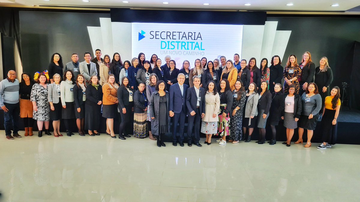 Está acontecendo o I Encontro de Secretarios Distritais da Associação Paulista Sudoeste. Estão conosco um representante de cada um dos 58 distritos do nosso campo. 📓