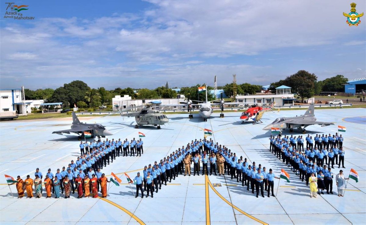 IAF_MCC's tweet photo. Indian Air Force in #AzadiKaAmritMahotsav. 

#HarGharTirangaCampaign
#75YearsofIndependence https://t.co/wXjNmVdhZM
