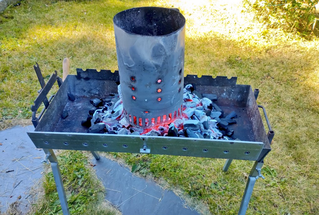 Demetris_Samuel's tweet photo. When your Maltese friends have so much #Cyprus in their ❤️ that they carry a 🇨🇾 #foukou complete with traditional accessories across Europe to #Finland, you just have to fire up charcoal with them and make #souvlakia 🍻
#Legends 🇲🇹 @Patgrean https://t.co/IBbZXkLxja