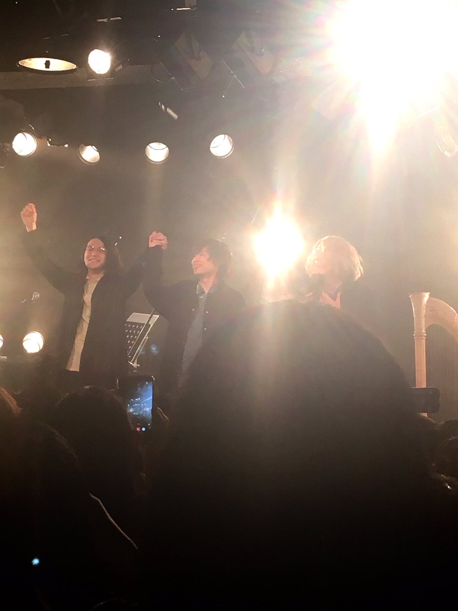 Blue8911xx's tweet photo. Diosツアー名古屋と豊洲最高でしたなあ☺️✨
三者三様の音楽が集まって作られた楽曲をDiosとして届けてくれてありがとうございました！！
しっかりと伝わりましたっ💕

めちゃ胎教に良いので、これからも一緒に聴いていきます👶
産前最後のライブかもですが、またDiosに会える日を楽しみにしてますっ💓 https://t.co/3PoDdhCoJU