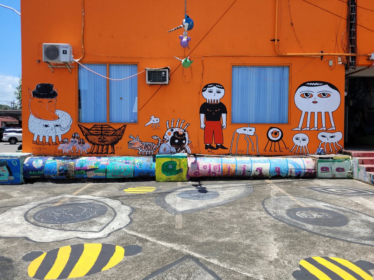 GarapataNFT's tweet photo. Garapatized Orange Pips at Art District.
Bacolod. 

Thank you Orange Project for providing a  great spot!
With Charlie Co, RA Tijing, Lec Cruz, Anna Montinola, Jason Montinola, Jan Llegue, Jadon Kilayko, and Maybelle Abe https://t.co/97Svv0GdAm