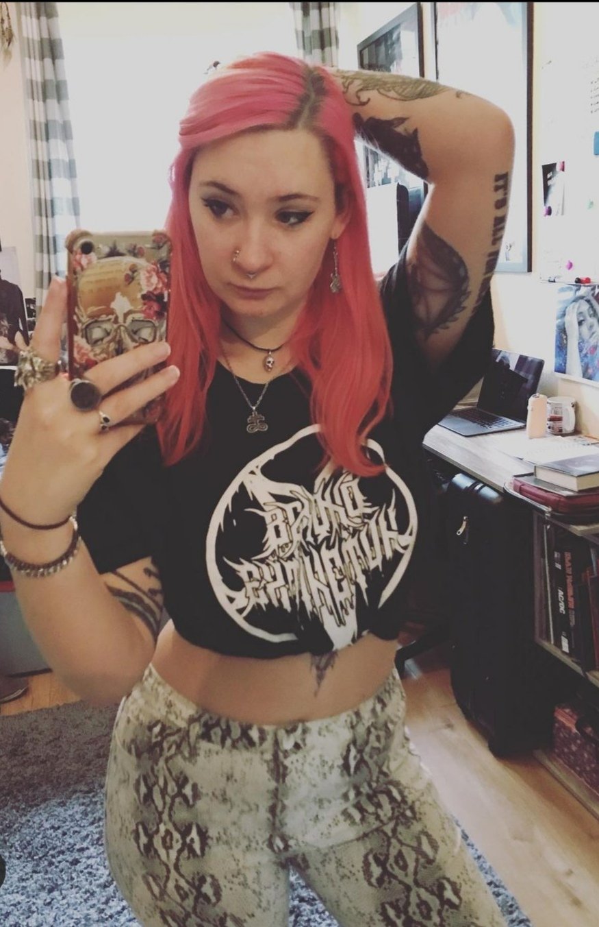 lilred on Twitter: "The response to me posting a face pic has been insane. Who'd have thought