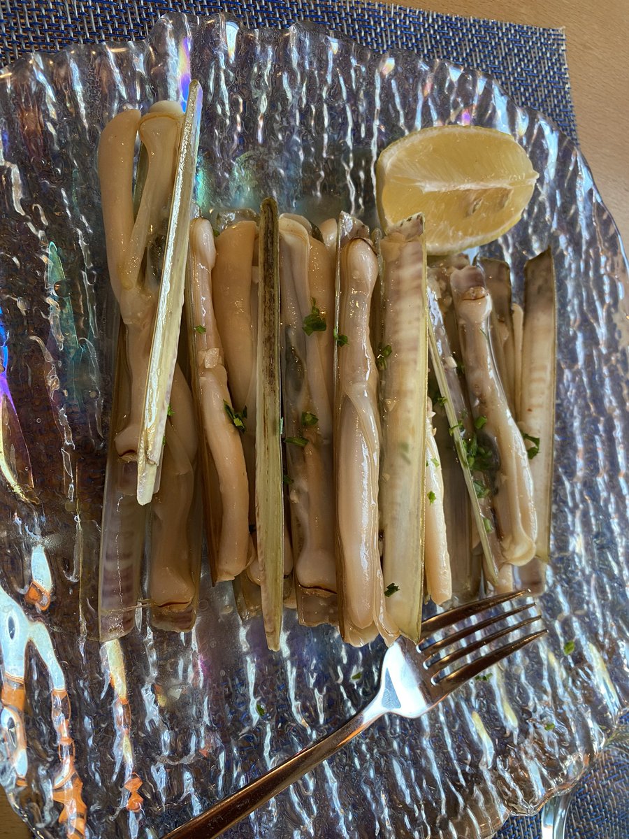 t_hersche's tweet image. Leaving finistera after a good dinner with whiskey and cigar #caminodesantiago #Finistere #camino