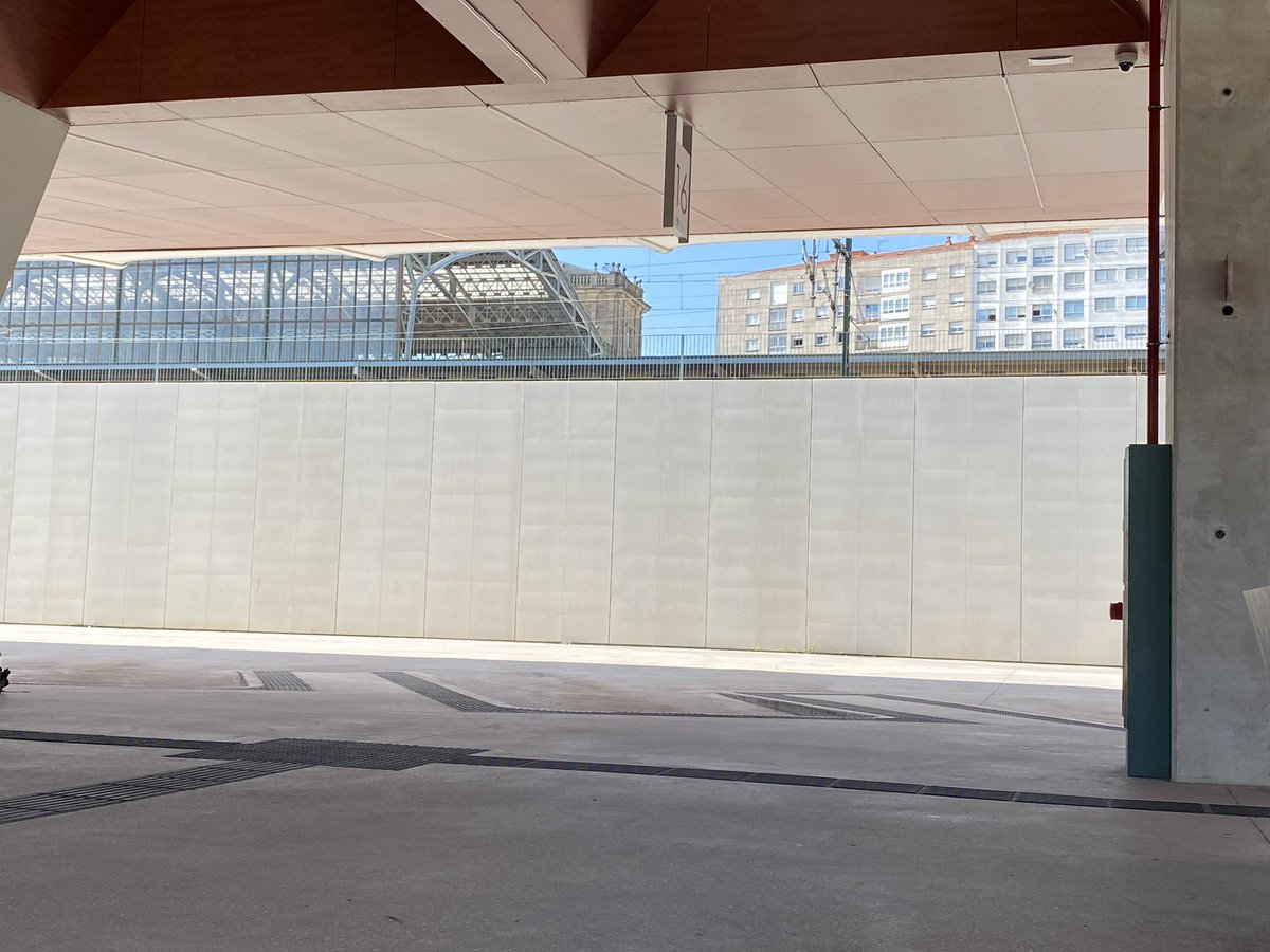 t_hersche's tweet image. Leaving finistera after a good dinner with whiskey and cigar #caminodesantiago #Finistere #camino