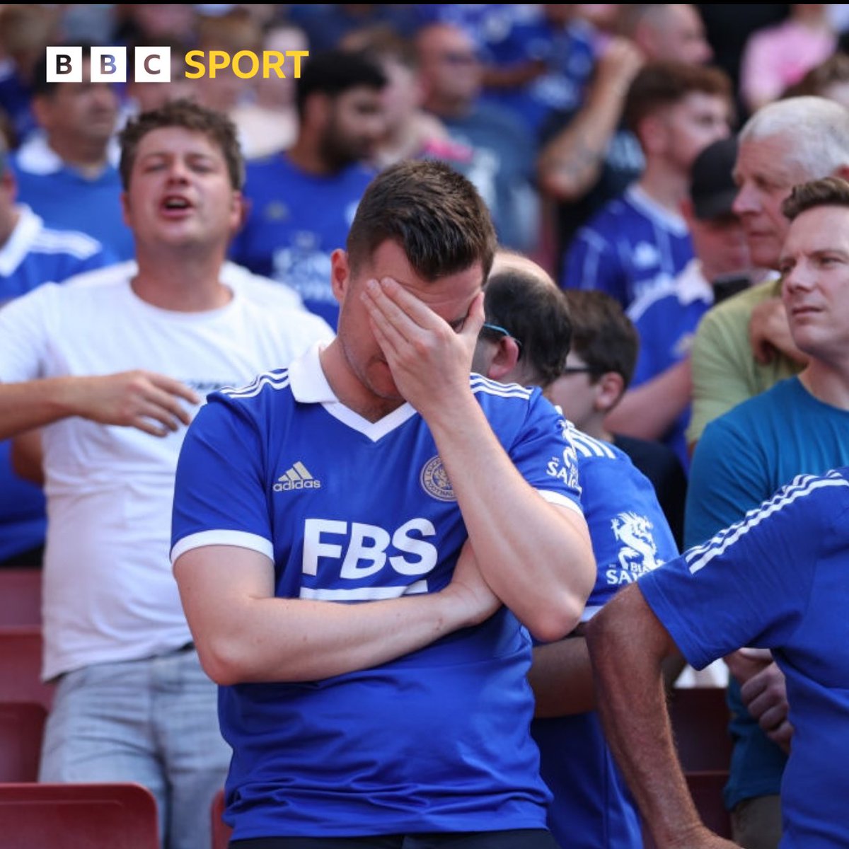 BBCMOTD's tweet photo. 53 minutes: Leicester get back into it. 

55 minutes: Leicester concede a third. 

#BBCFootball https://t.co/HGnaQdUGPK