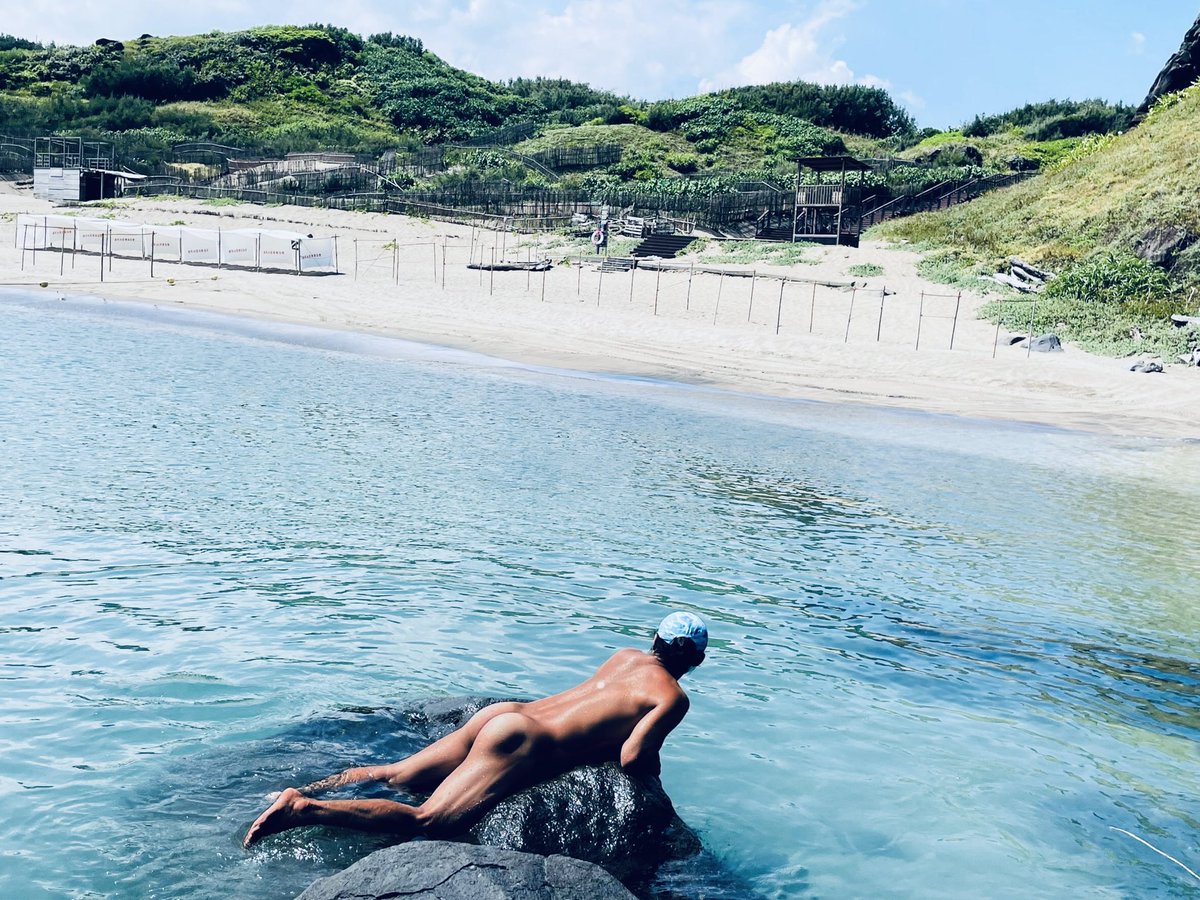SanderLiu62's tweet photo. Summer Time https://t.co/5LHPDMWEXq