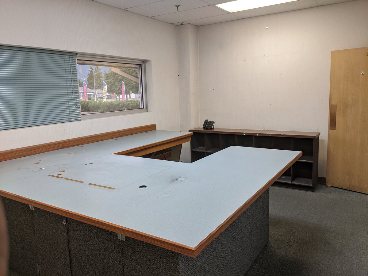eagle933mt's tweet photo. Our old studio on North Ave in Missoula has been gutted. Sooooo weird looking at it like this. https://t.co/MeWIQVCWIU