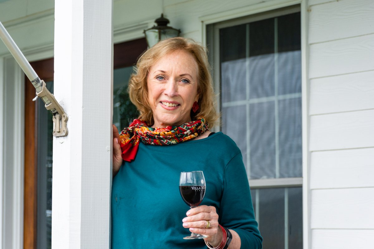 VillaMilagroNJ's tweet photo. Whether youβre joining us for a glass of wine and live entertainment, celebrating a special occasion, or just grabbing a bottle to go, we pride ourselves on our friendly, knowledgeable service. #VillaMilagroVineyards #LiveMusic #LocalVineyard #DeliciousWine #NewJerseyWines https://t.co/tmCywIAU2a