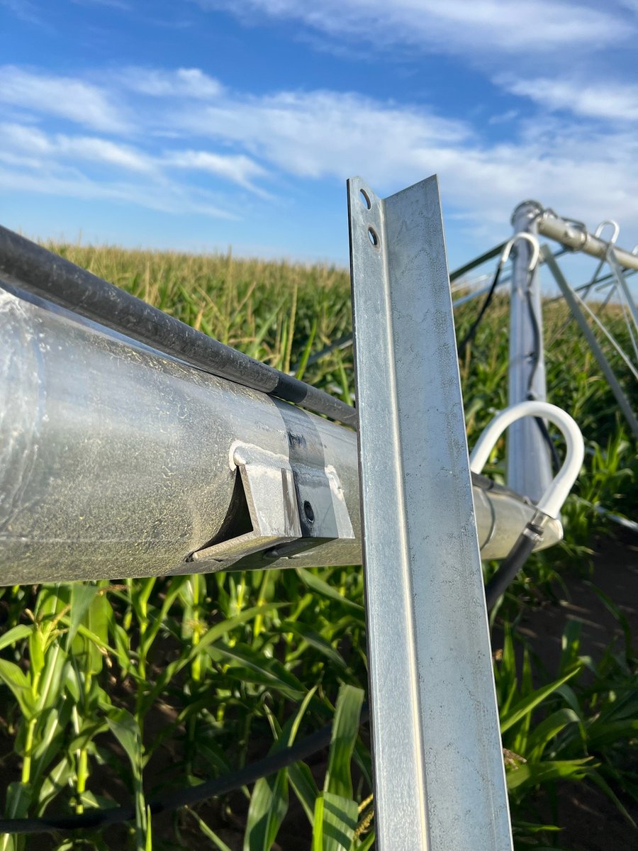 jwilgenburg1's tweet photo. @i_pivots 

Pivot was new this spring... https://t.co/bUQzePBBo0