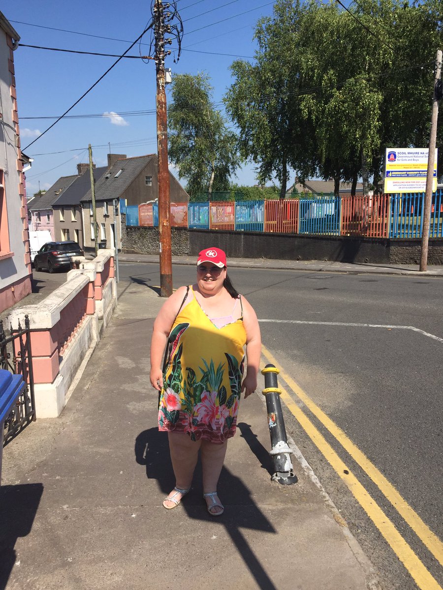 tweetlorraine26's tweet photo. Blessed with beautiful sunshine in cork #TheLoughCorkCity #Heatwave #3eWeather #LovingTheSunshine #GarrettstownWestCork ☀️☀️☀️ https://t.co/EA9A95VcQy