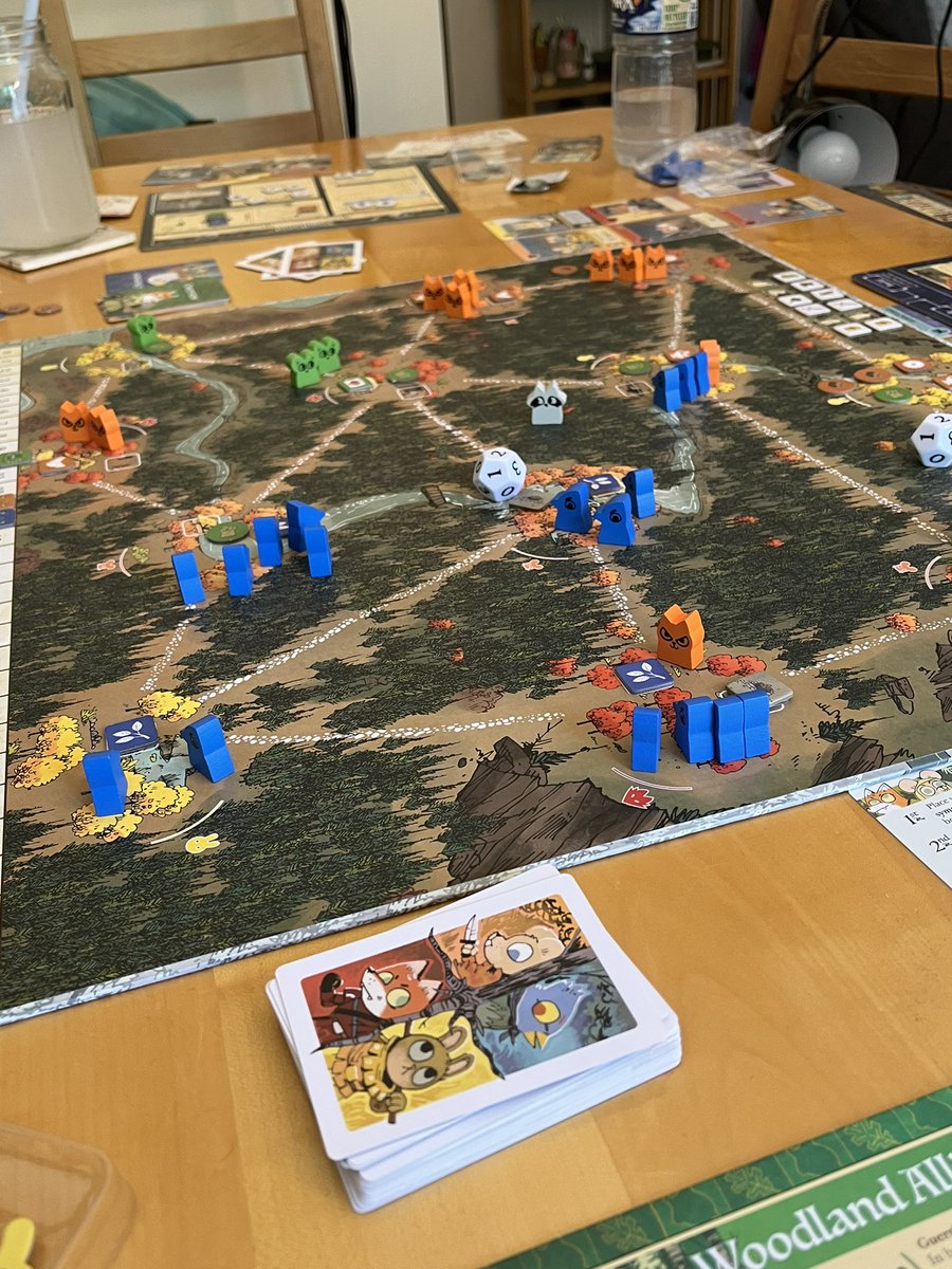TheFeinsGaming's tweet photo. Root is complicated to learn, but hella fun once you learn how to play! https://t.co/Tj7ef5VRzW