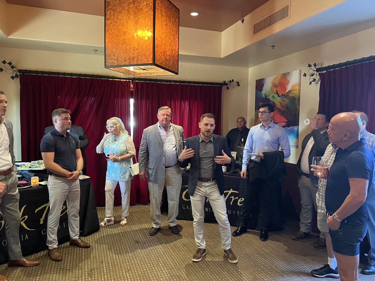 LogCabin_CV's tweet photo. We had a great Meet&amp;Greet with congressman @KenCalvert and candidate for State Assembly 47th District @wallis4assembly , Greg Wallis. Both are supportive of the gay community and we are united to fix California together. Let’s flip CA red! #LogCabinRepublicans #CoachellaValley https://t.co/H00o1CP9oF