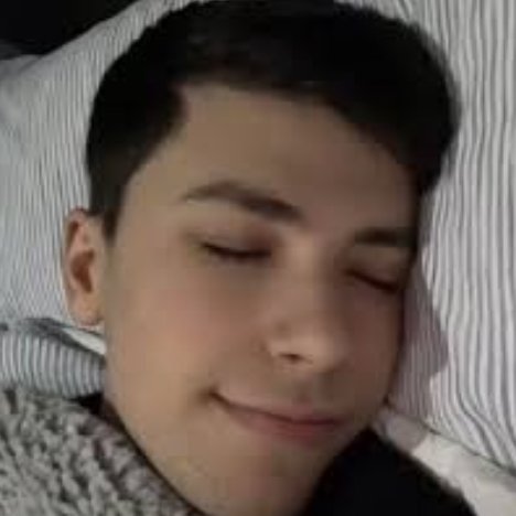 BuffqO's tweet photo. Yo durmiendo sabiendo que ya estaba en la priv de quackity: https://t.co/69X9IYHSLm