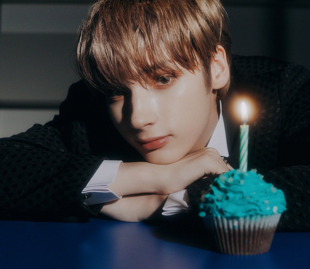 TXT_ARG's tweet photo. @TXT_bighit [#CumpleañosDeHuening_txt]
 🐧FELIZ CUMPLEAÑOS🐧
 14 de agosto
 hoy es el dia de huening!!!

#hyuka
#min-d
#ongshimi
#TOMORROW_X_TOGETHER #txt https://t.co/1lnN0kMknQ