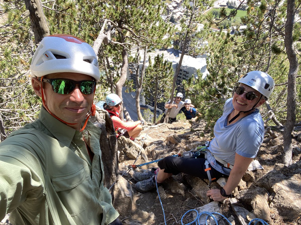 SummitAchieve's tweet image. How good are you at managing your fears? Learn strategies with Summit Achievements. The same skill of managing yourself on a Via Ferrata is equally useful before having a challenging conversation. #LeadershipDevelopment #resilience #Wellbeing