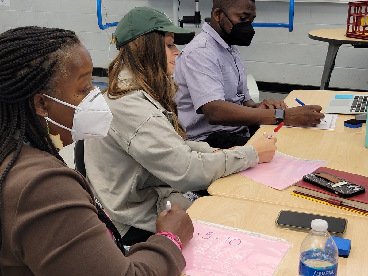 It was fun connecting w/ <a href="/Detroitk12/">DPSCommunityDistrict</a> Master Teachers at their Academy this week. We are starting w/ a laser focus on our scholars' achieving a year's worth of learning! We shared strategies, stories, &amp; solidified our community. They are READY and we are here to support! <a href="/Dr_Vitti/">Nikolai Vitti</a>