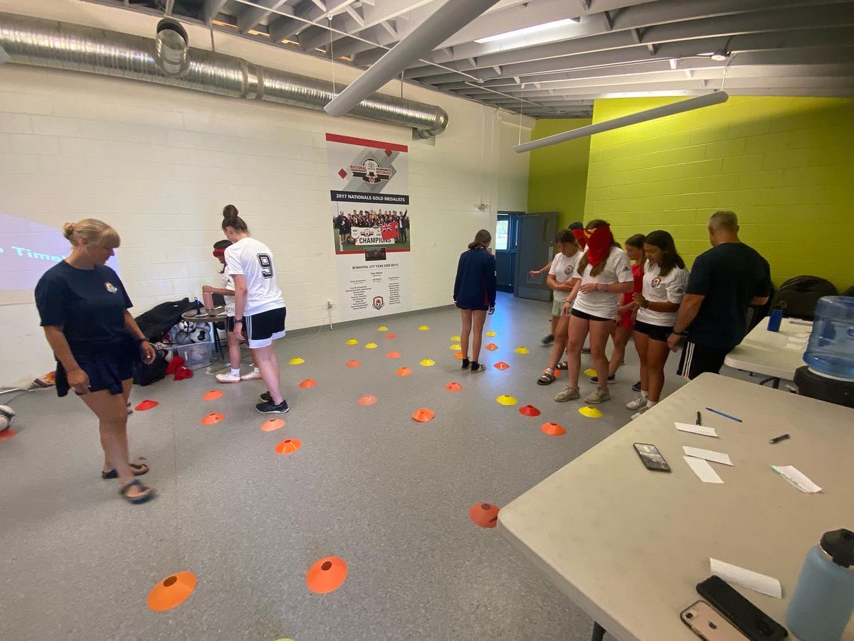 BonivitalSC's tweet photo. BVSC U13G P1 using their communication skills and doing some team bonding! #bvsc #bonivitalsoccer @wpgsoccer @sportmanitoba @ManitobaSoccer https://t.co/pvx5tNNvGJ