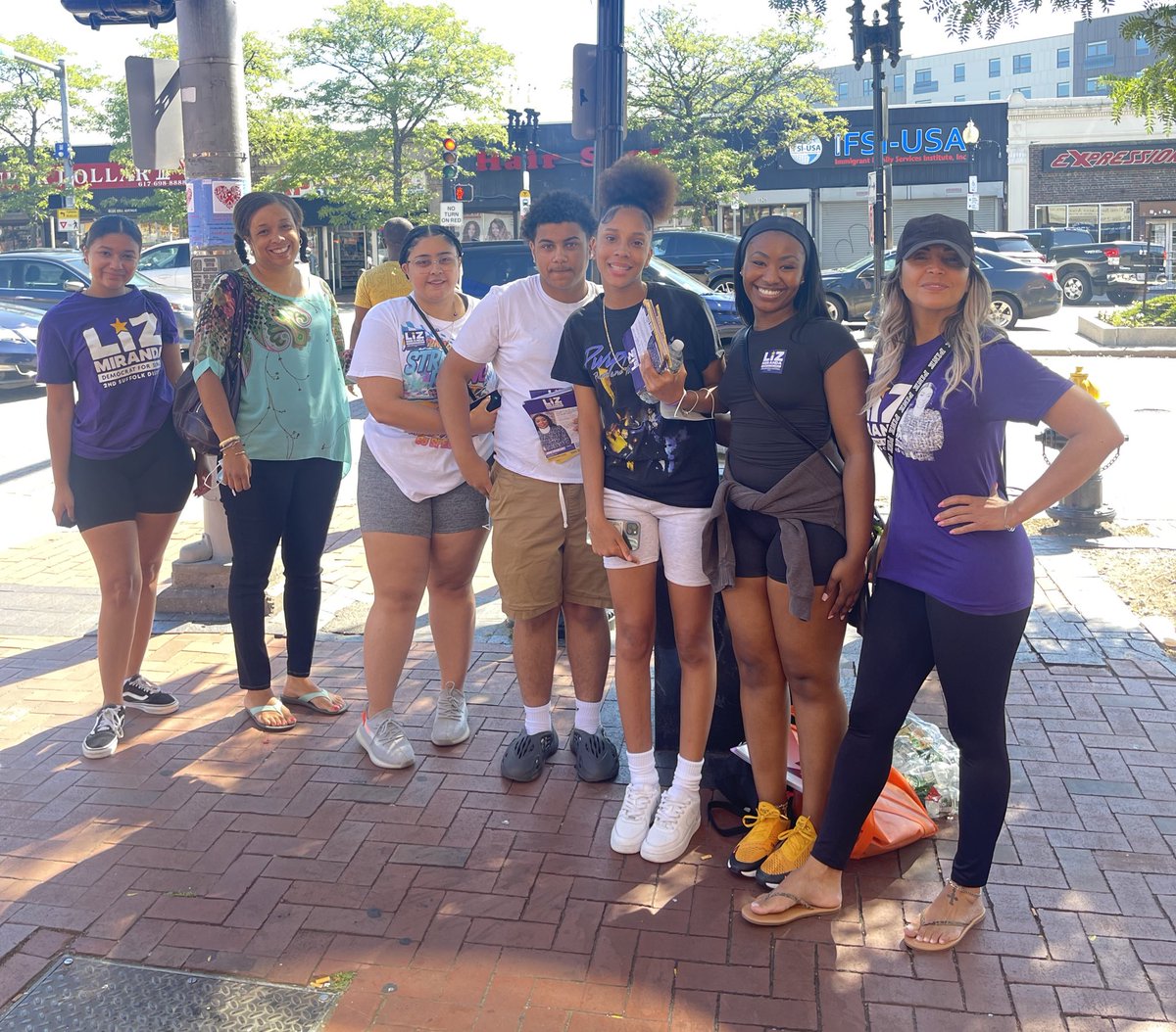LizForBoston's tweet photo. Thank you to everyone who joined us this morning in Mattapan Square for a canvass launch in #Mattapan & #HydePark!
If you missed us this morning, please join us in #MissionHill at 2:00PM at Mission Hill Playground!
#LeadWithLiz #BrickByBrick #BlockByBlock #PeopleToPeople https://t.co/IJmzhIyqdk