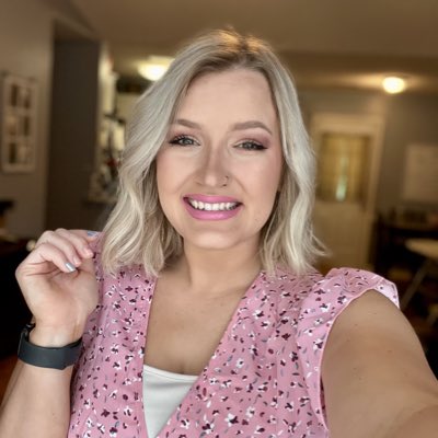 MorganStarrett's tweet photo. #NewProfilePic https://t.co/rpPmvGLEYA