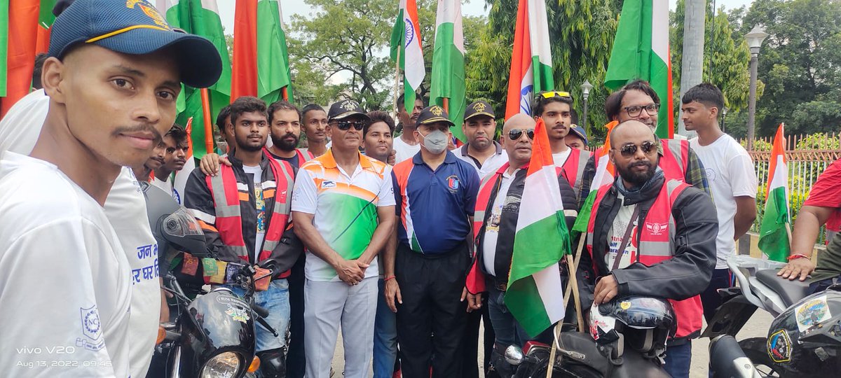 NCC_Bih_Jhar's tweet photo. #HarGharTiranga
#AzadiKaAmritMahotsav 
#nccforstatue
#ncc cadets of B&amp; J and AA NCC Udaan particpated in #Tiranga March at Patna 
https://t.co/D9lMJ5Y42G

@NCC_Bih_Jhar 
@HQ_DG_NCC 
@PIB_Patna 
@UdaanNcc https://t.co/Eh6Vmmm5KZ