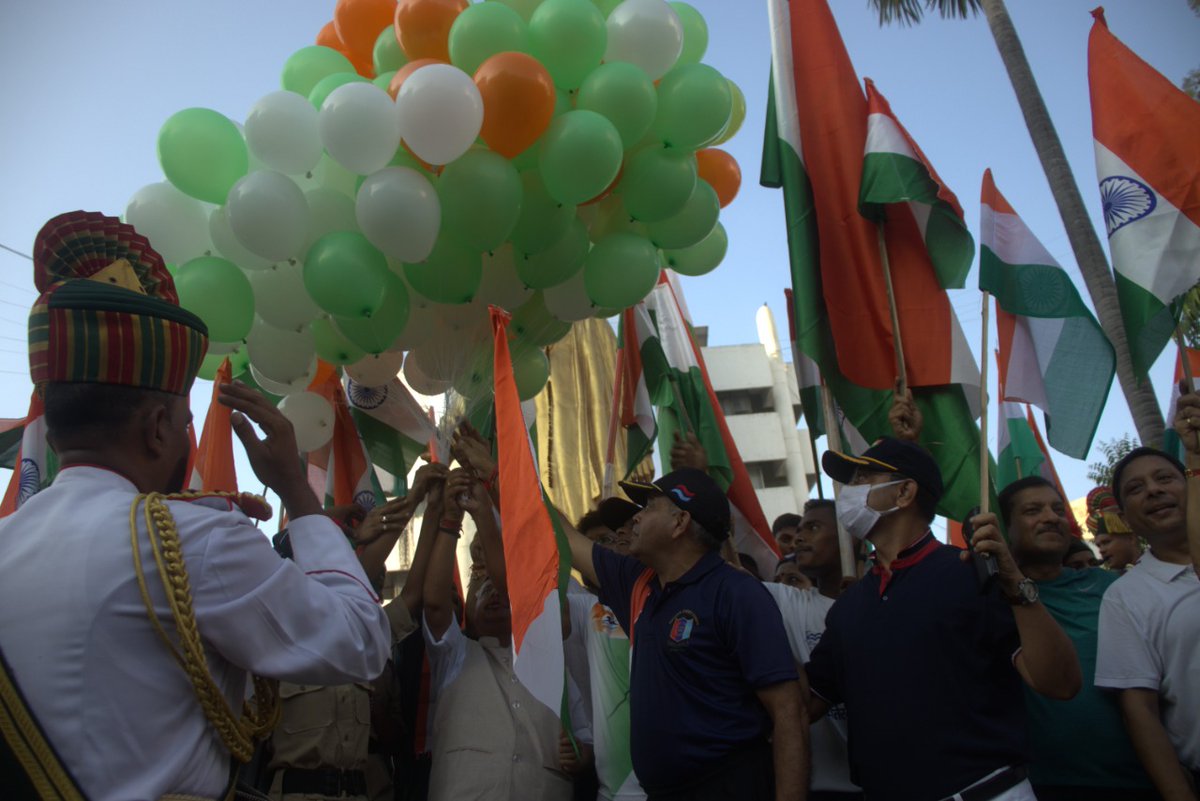 NCC_Bih_Jhar's tweet photo. #HarGharTiranga
#AzadiKaAmritMahotsav 
#nccforstatue
#ncc cadets of B&amp; J and AA NCC Udaan particpated in #Tiranga March at Patna 
https://t.co/D9lMJ5Y42G

@NCC_Bih_Jhar 
@HQ_DG_NCC 
@PIB_Patna 
@UdaanNcc https://t.co/Eh6Vmmm5KZ