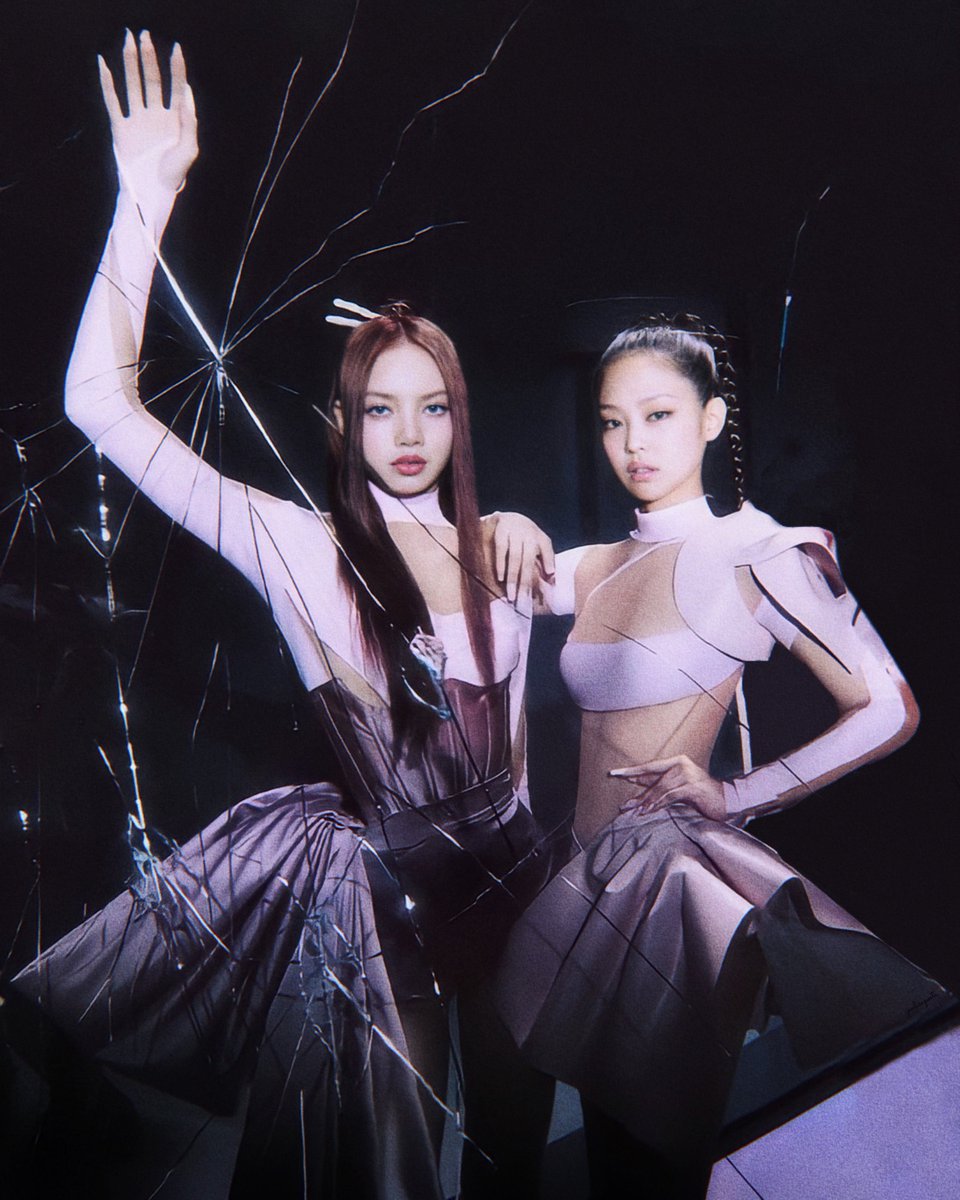 jenlisaposts's tweet photo. blackpink’s best rapline, lalisa manoban and jennie kim https://t.co/Yb60FdXe0G