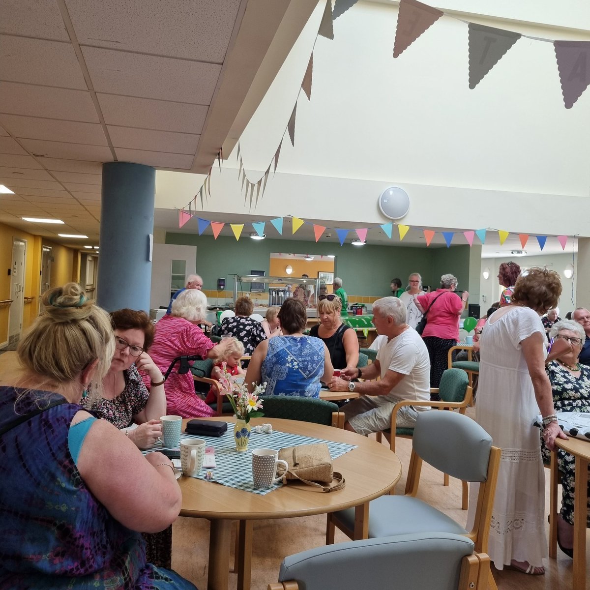 YsbrydM's tweet photo. Thank you to everyone who visited Ysbryd y Mor today! 🤗🍭💅☀️🌊 #extracare #morethanhousing #gettingbacktonormal #macmillan #community https://t.co/ywzRM7SRqU