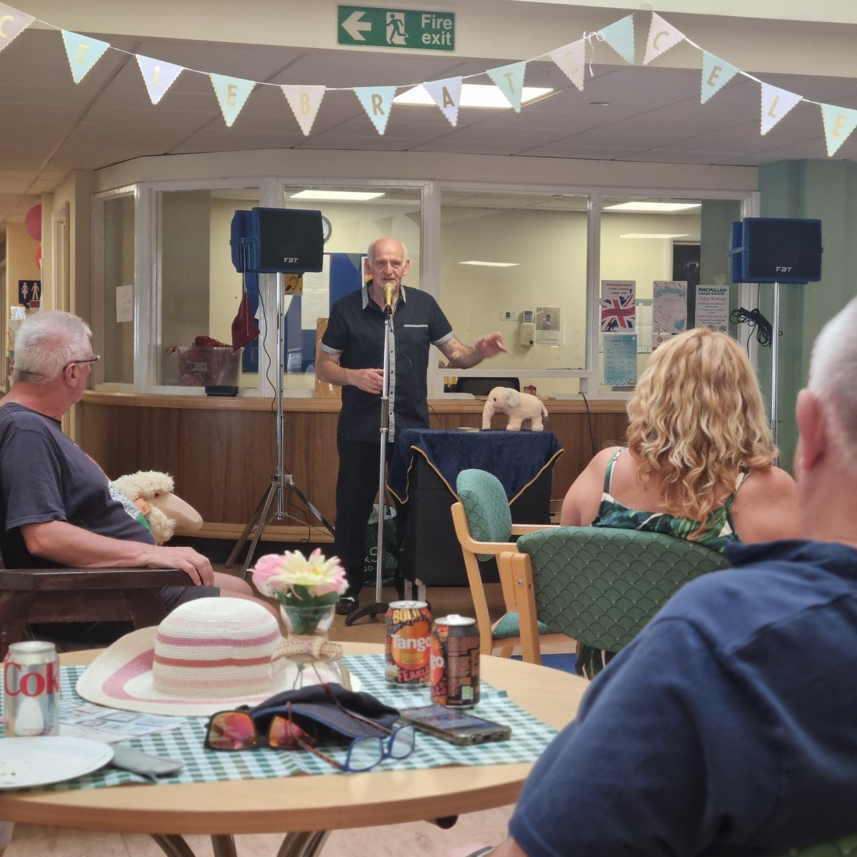 YsbrydM's tweet photo. Thank you to everyone who visited Ysbryd y Mor today! 🤗🍭💅☀️🌊 #extracare #morethanhousing #gettingbacktonormal #macmillan #community https://t.co/ywzRM7SRqU