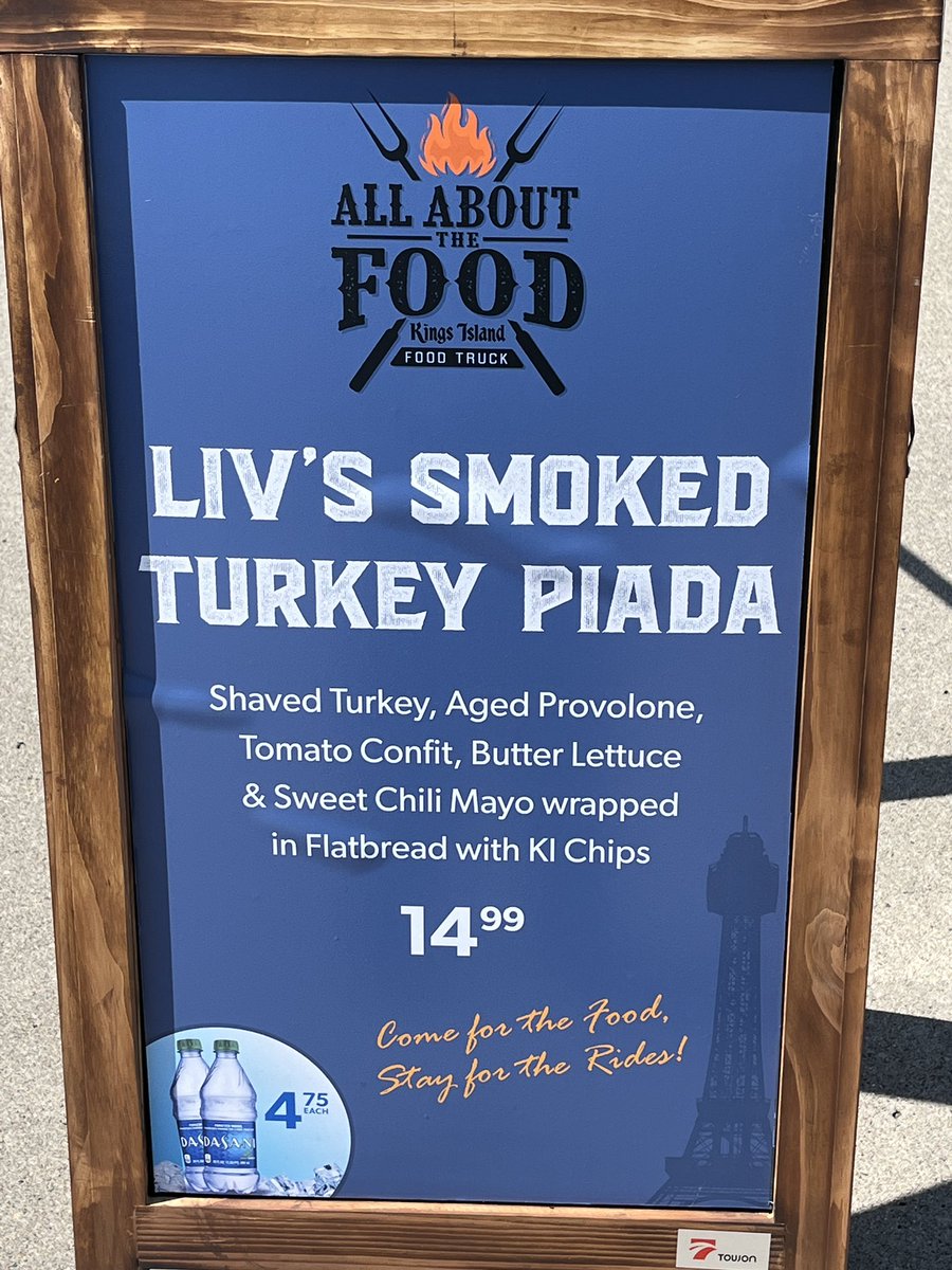 chefmajor72's tweet image. Come on out to @KingsIslandPR Food Truck in Soak City and grab this AWESOME Piada!  Come for the food stay for the rides! #amusementparkchef #majorcooking #funfood #KI50