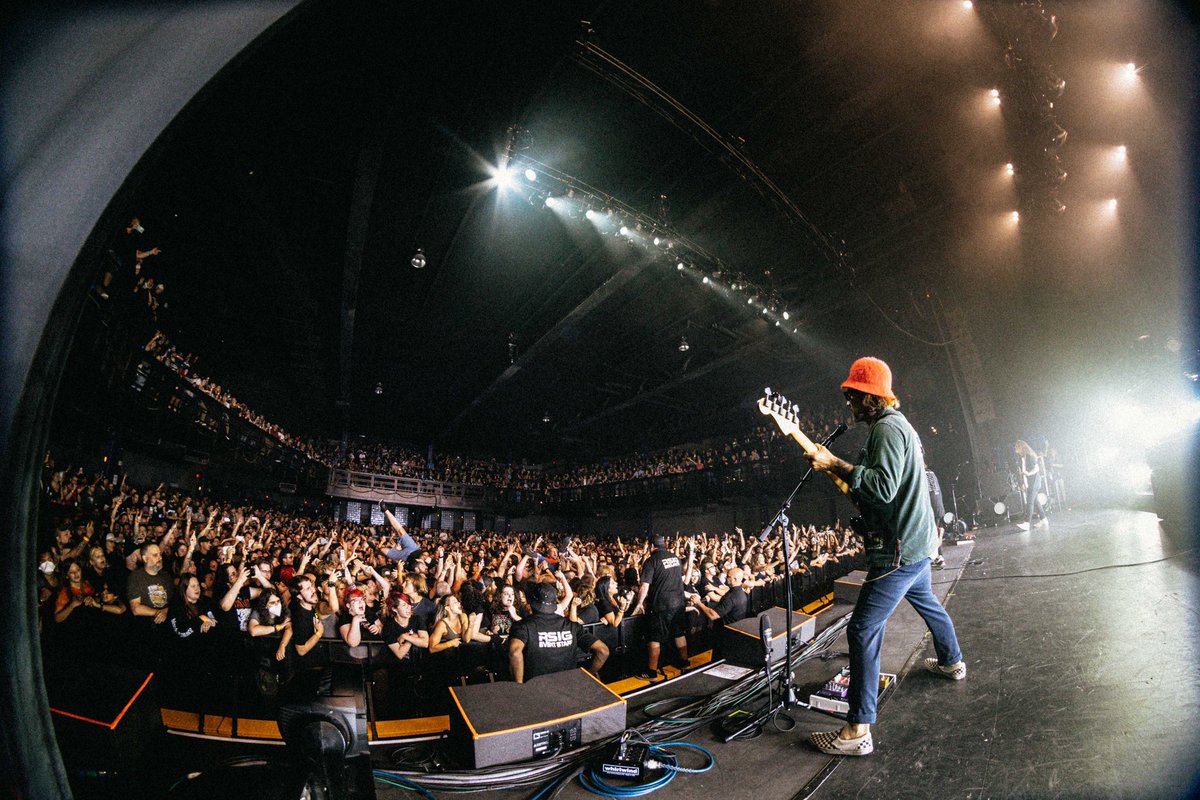 WeAreTheUsed's tweet photo. You were beautiful Boston. ♥️

We’re at Rock La Cauze in Victoriaville today! Catch our set at 8:30pm. https://t.co/PPzhKrmBok