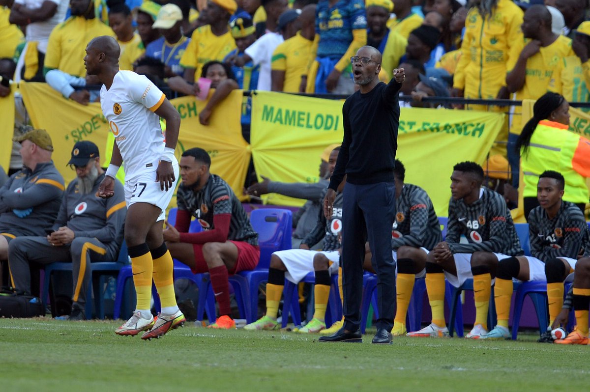 KickOffMagazine's tweet photo. Kaizer Chiefs coach Arthur Zwane admits they were "not themselves" against Mamelodi Sundowns on Saturday afternoon.

  Read more ➡️ https://t.co/9hIUfXYreR https://t.co/d0QPC5b9eA