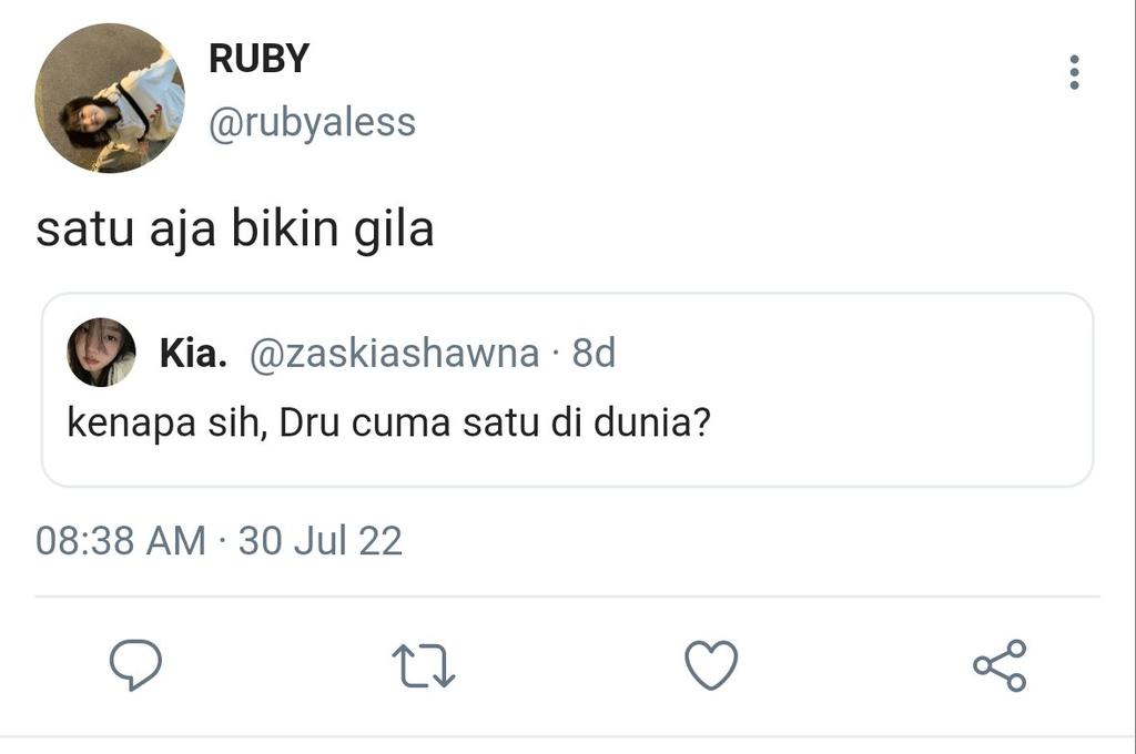 junghwaneomeoni's tweet image. ; 1/10

&quot;i will tell u some reasons why u shouldn&apos;t date Dru&quot;

—asahi local au