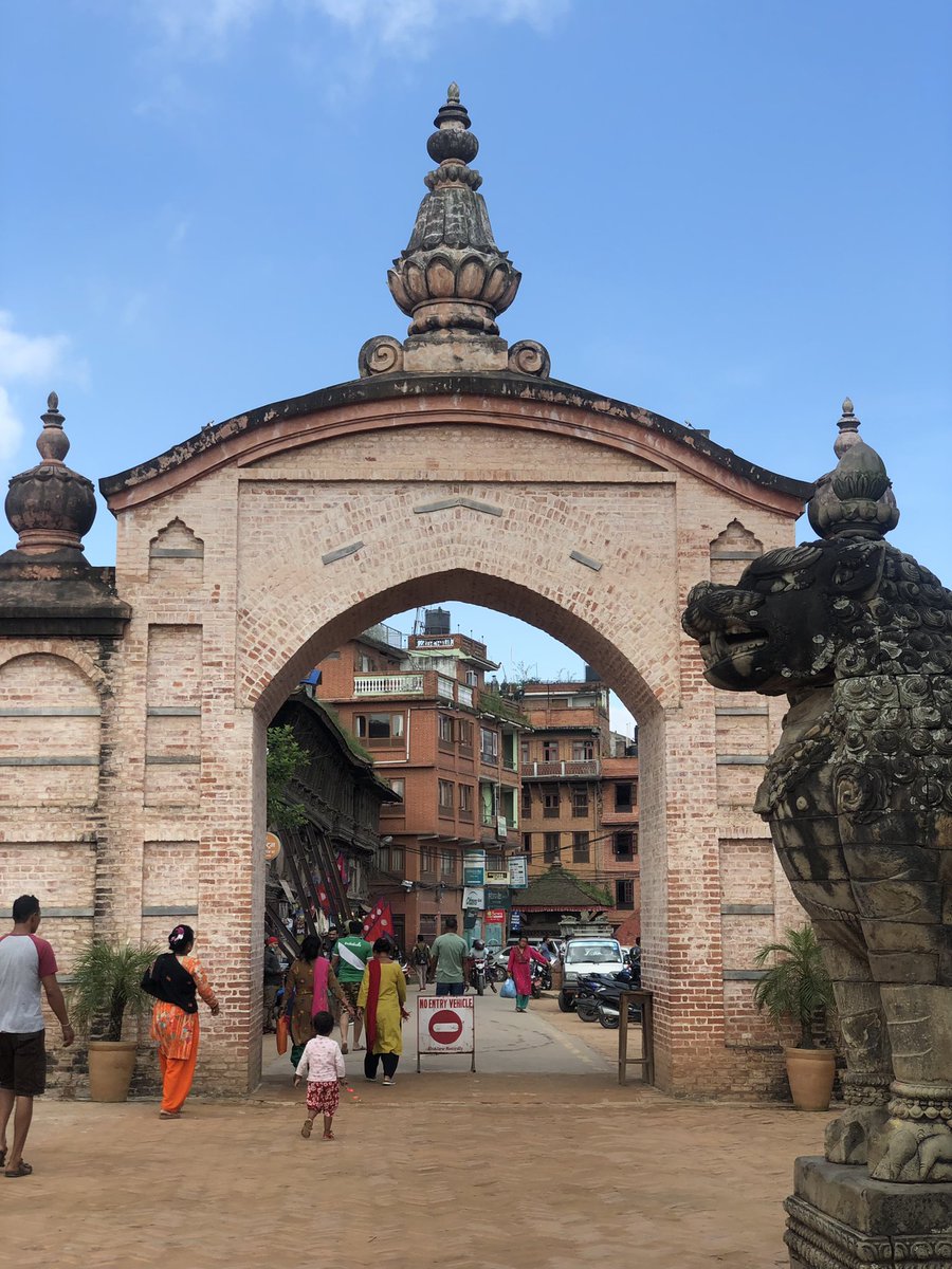 inawaraj's tweet photo. तस्वीर लहर @Bhaktapur #mobilephotography #selfcalm https://t.co/jqYnBujtyH