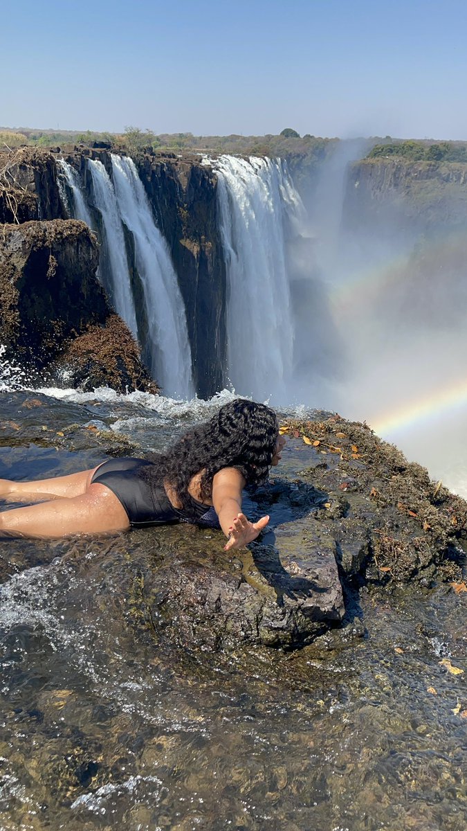imoheboh's tweet photo. #LifeOnTheEdge #VictoriaFalls #AngelsPool #TheRainbow #Rainbow #Falls #WorldWonder #SweetPotatoAfrica #Travel #TravelAfrica https://t.co/cQnCf9lM8p
