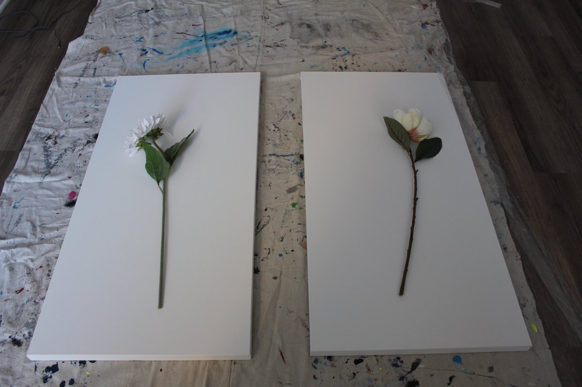 keezerfeld's tweet photo. When I say this piece was painted with an artificial bouquet of flowers … I truly mean it . 🗝

.2 sol for limited time only.

https://t.co/6vX7yTXD57 https://t.co/fCG7EdiI2Y