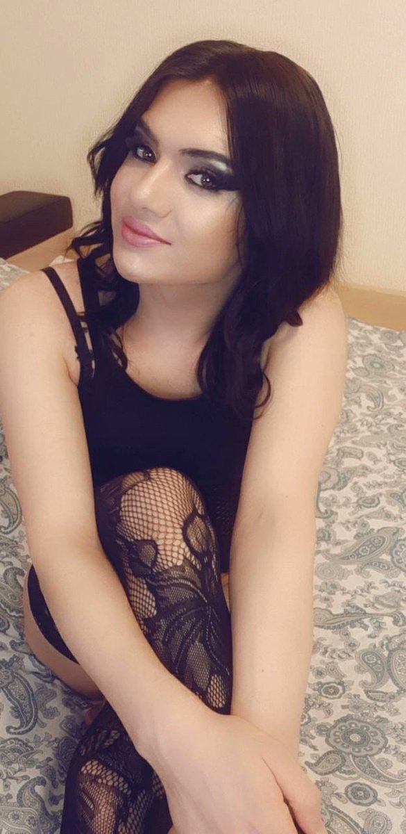 sisliddfbll0's tweet photo. I'm not interested without you, my love.
#sisligay 
#sislitraveﬅi https://t.co/Qs2pdsNr5a