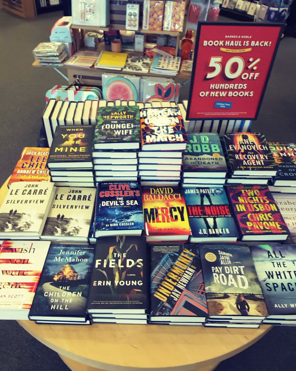BNmadisonwest's tweet photo. #BNBookHaul is back! Come shop with us and check out the armloads of books you could buy for 50% off, select Lego sets 25% off, planners 25% off, magazines BOGO 50% off, and greeting cards buy 3 Get the 4th Free! Going on all month long at #BNmadisonwest! https://t.co/Ly0YAr8fSz